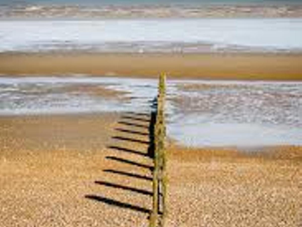 Pass The Keys Fabulous Beach Front Holiday Location Lydd Luaran gambar