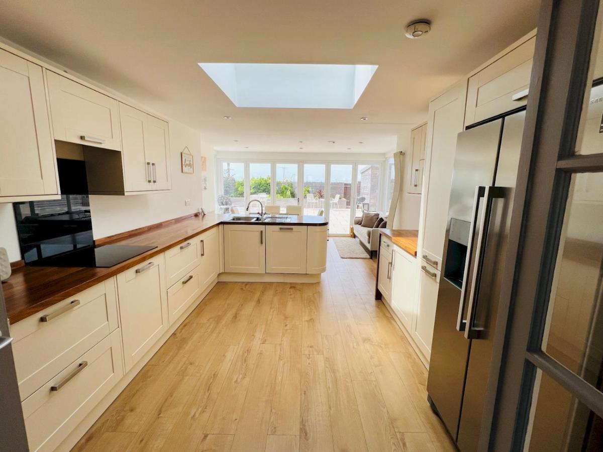 Pass The Keys Fabulous Beach Front Holiday Location Lydd Luaran gambar