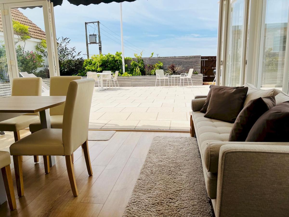 Pass The Keys Fabulous Beach Front Holiday Location Lydd Luaran gambar