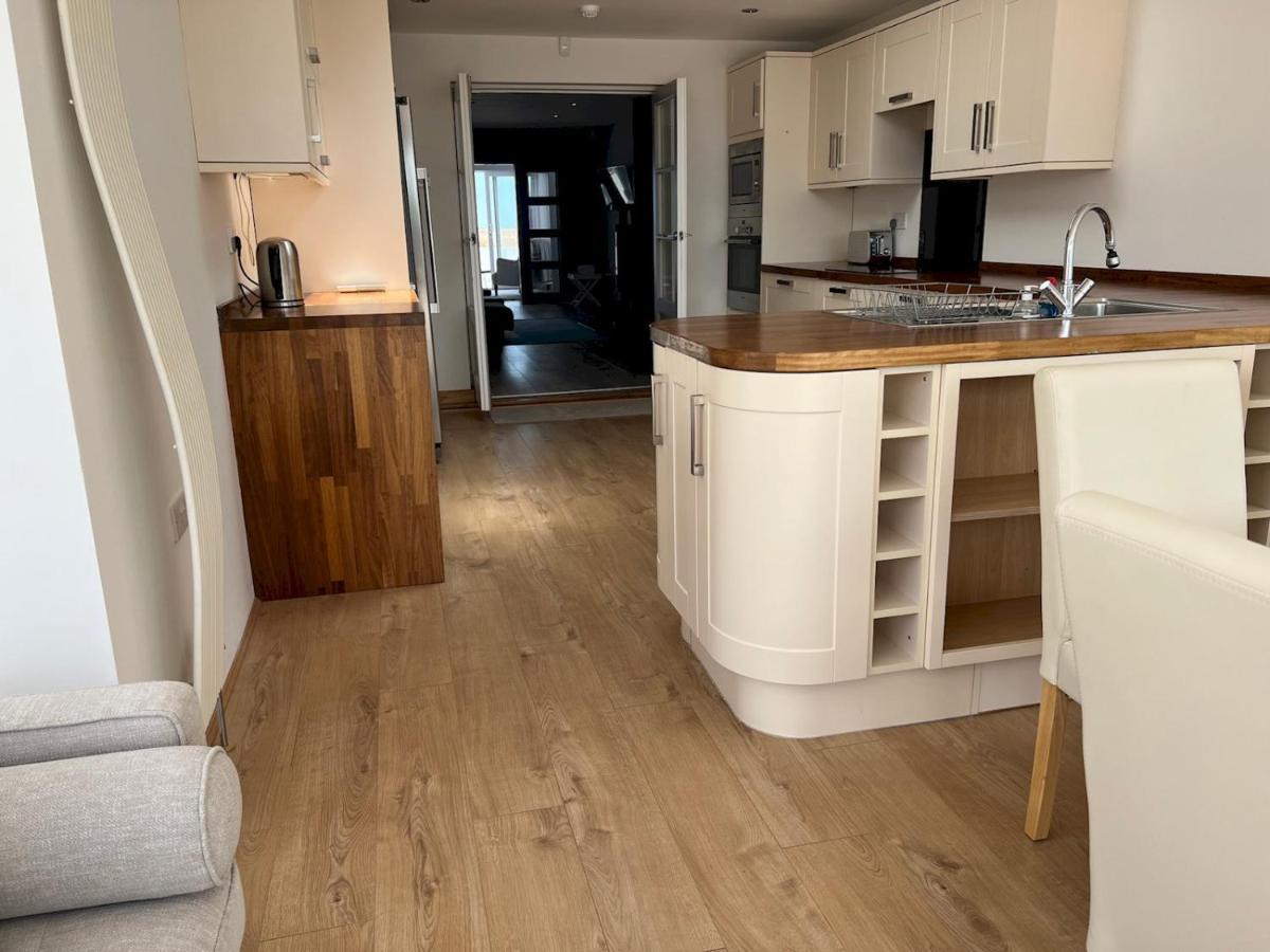 Pass The Keys Fabulous Beach Front Holiday Location Lydd Luaran gambar