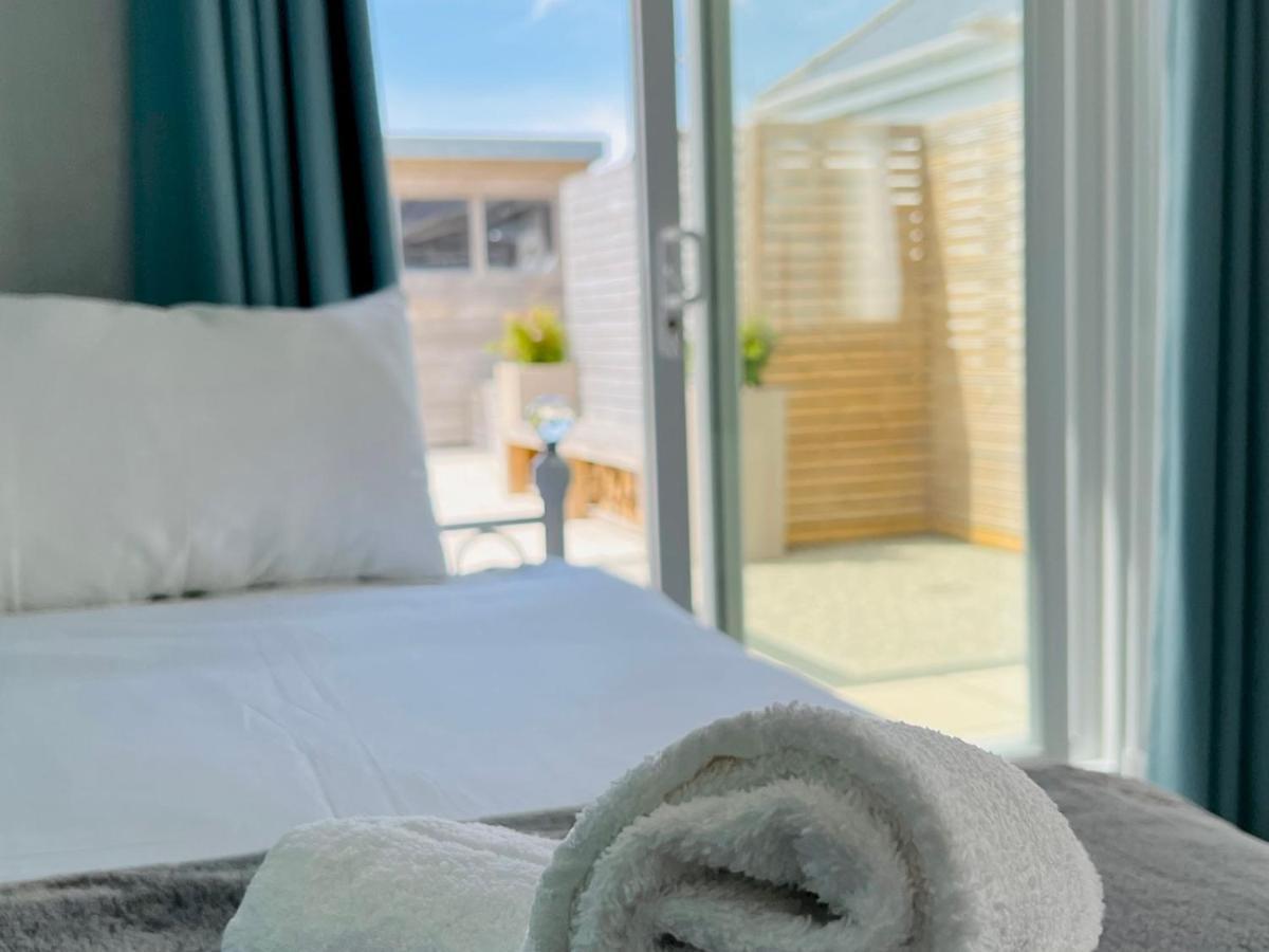 Pass The Keys Fabulous Beach Front Holiday Location Lydd Luaran gambar